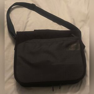 ResMed Airsense 11 Padded CPAP Carry Case W/ Shoulder Strap Travel Bag Black